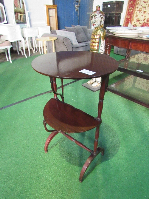 Mahogany tea table with drop leaves, on arched legs, 39cms x 45cms x 99cms. Price guide £30-50. - Image 3 of 3