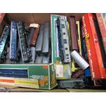 A collection of model trains including Hornby & Lima. Estimate £10-30.