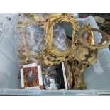 Box of various gilt items & miniatures. Estimate £20-30.