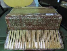 Stanelh piano accordion c/w original leather case. Estimate £50-80.