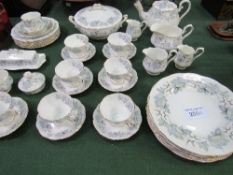 A qty of Royal Albert 'Silver Maple' dinner ware. Estimate £20-30.