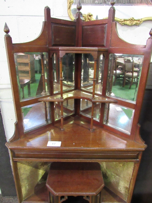 Victorian mahogany corner unit with mirror back to top above 4 shelves & centre storage compartment, - Image 2 of 3