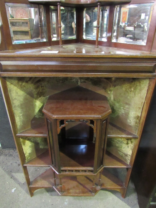 Victorian mahogany corner unit with mirror back to top above 4 shelves & centre storage compartment, - Image 3 of 3