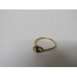 9ct gold & diamond ring, size Q, 2 gms. Estimate £20-30.