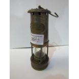 E Thomas & Williams Ltd of Aberdare paraffin safety lamp