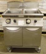 1 x Twin Tank Pasta Cooker - Gas Powered - Stainless Steel Finish - CL256 - Ref JP436 -
