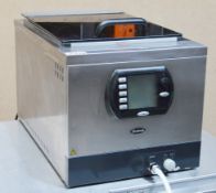 1 x Instanta SV38 Sous Vide Digital Water Bath - CL232 - Ref JP214 - Stainless Steel Finish -