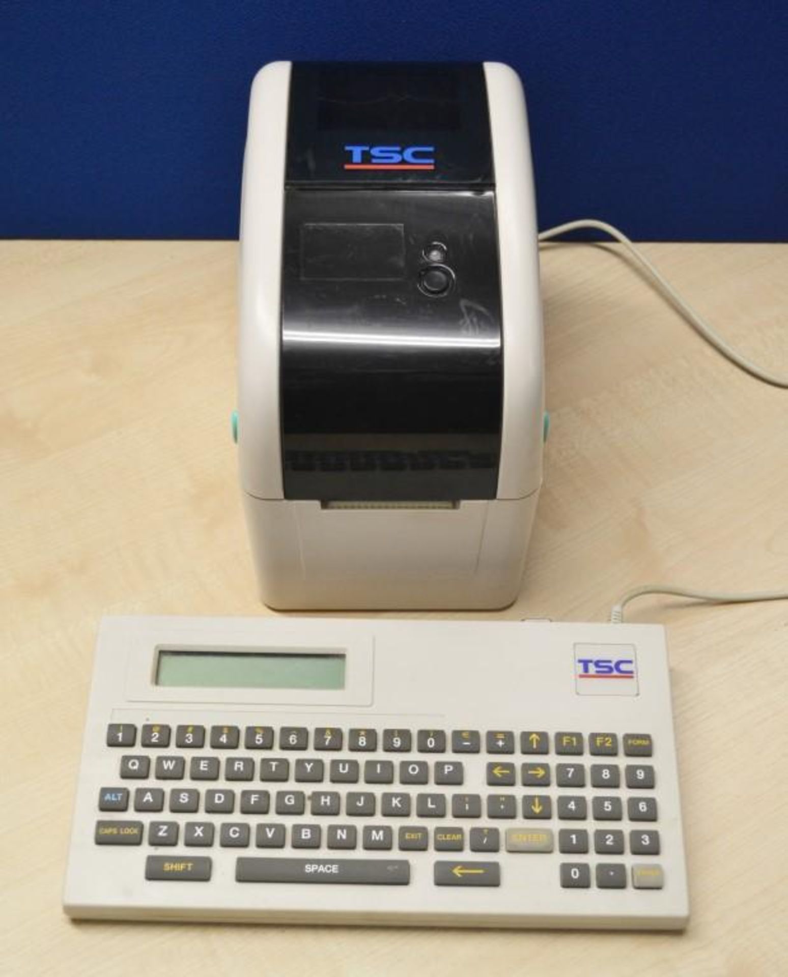 1 x TSC Thermal Desktop Label / Sticker Printer (Model: TTP-225) - Includes Keyboard - Recently Remo