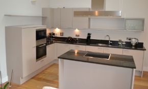 1 x Stunning Poggenpohl Kitchen With Black Granite Worktops and Miele and Siemens Appliances - In