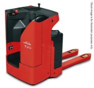 1 x Linde T20S Electric Rideable Seated Pallet Truck - Tested and Working - Key and Charger Included