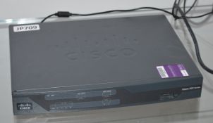 1 x Cisco 800 Series CISCO887VA-K9 V02 887VA ISR Integrated Services Router - Includes Power