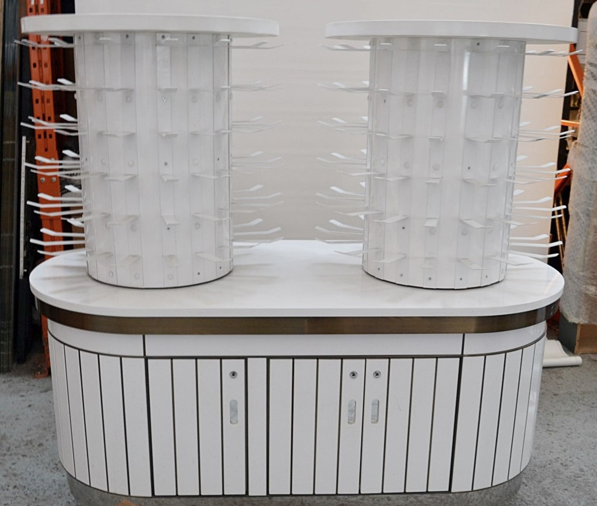 1 x Curved Cosmetics Shop Counter With Revolving Carousels In White - Colour: White - Dimensions: - Image 8 of 8