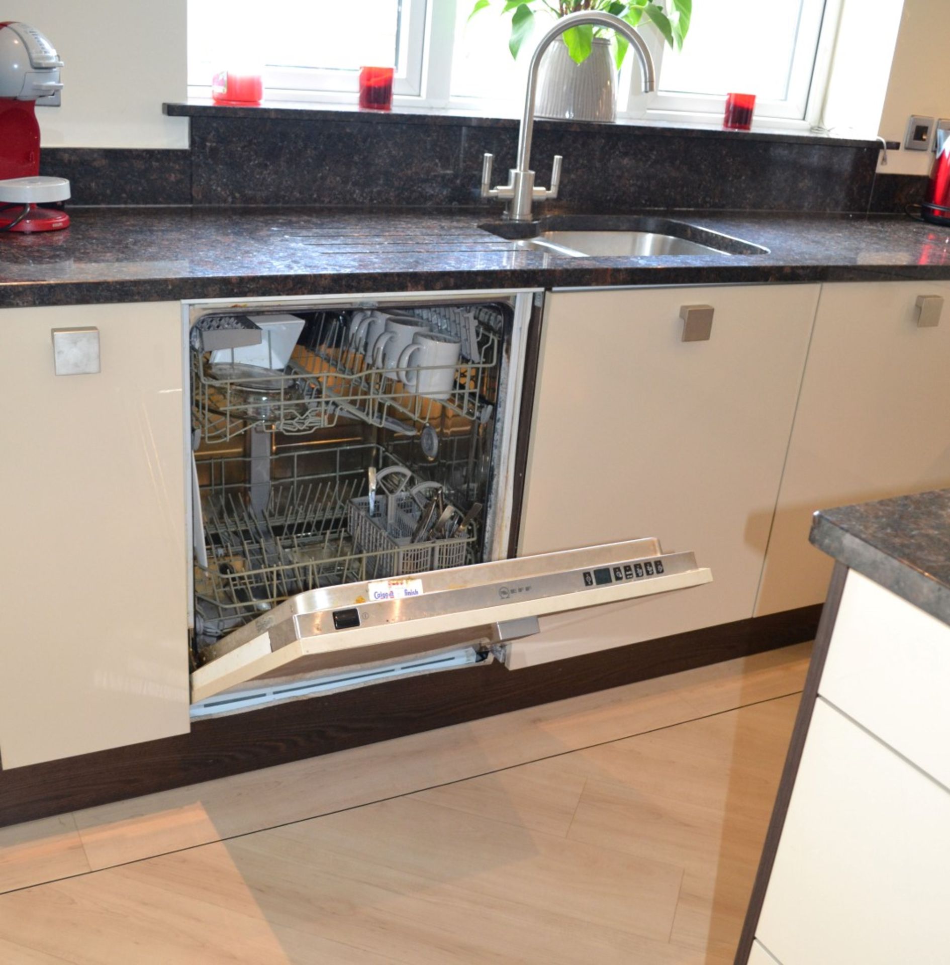 1 x Kitchen Design Bespoke Fitted Kitchen With Utility Room, Granite Worktops And Neff Appliances - - Image 20 of 41