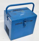 1 x Freeze Master Arctic Freeze Electric Pipe Freezer 110 volt - Used In Working Order - MWI010 -