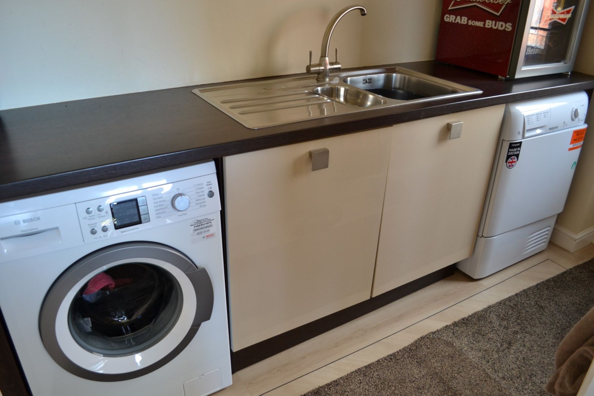 1 x Kitchen Design Bespoke Fitted Kitchen With Utility Room, Granite Worktops And Neff Appliances - - Image 41 of 41