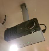 1 x Acer PD525 HD Projector With Pull Down Projector Screen - CL297 - Ref SN135 - Location: