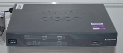 1 x Cisco 800 Series CISCO887VA-K9 V02 887VA ISR Integrated Services Router - Includes Power