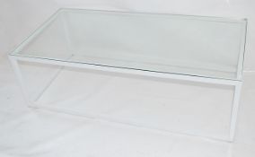 1 x Low White Metal frame Display Table - Dimensions: 120 x 60 x H38cm - Ref: 5734226 - Ex-Display -