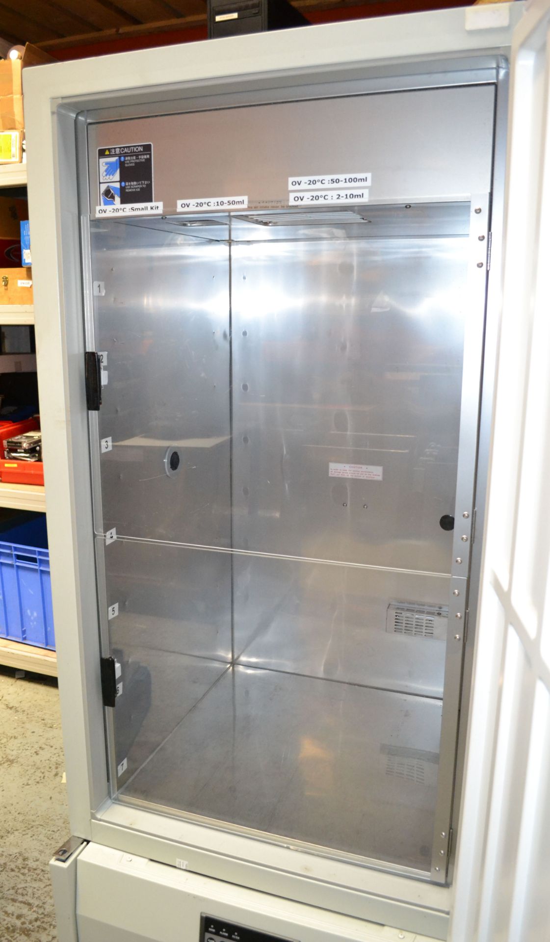 1 x Sanyo MDF-U443 Biomedical 426L Freezer - 80x83.5x181cm - Ref: HM212 - CL261 - Location: - Image 14 of 15