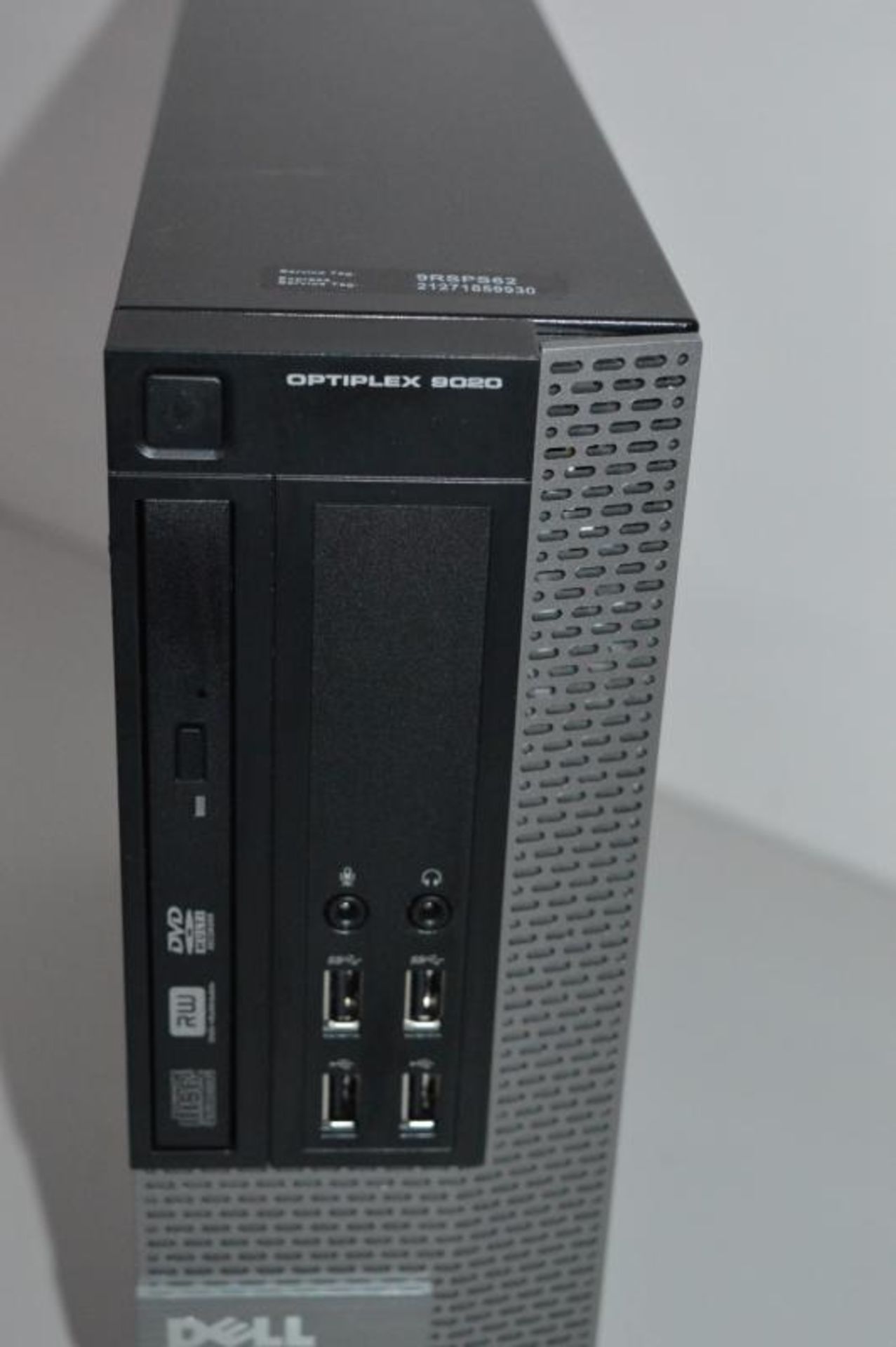 1 x Dell Optiplex 7010 Small Form Factor Desktop PC Computer - Features Include an Intel Core i5- - Image 3 of 4