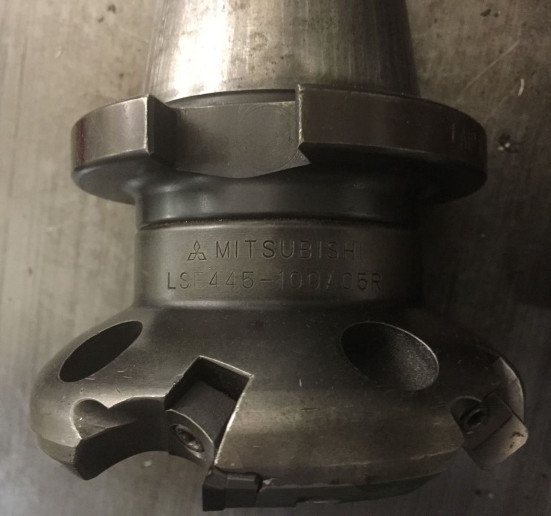 1 x CNC / VMC Mill Chuck and Mitsubishi LSE445-100A-05R 100mm Shell Face Mill Milling Cutter CNC (v) - Image 5 of 5