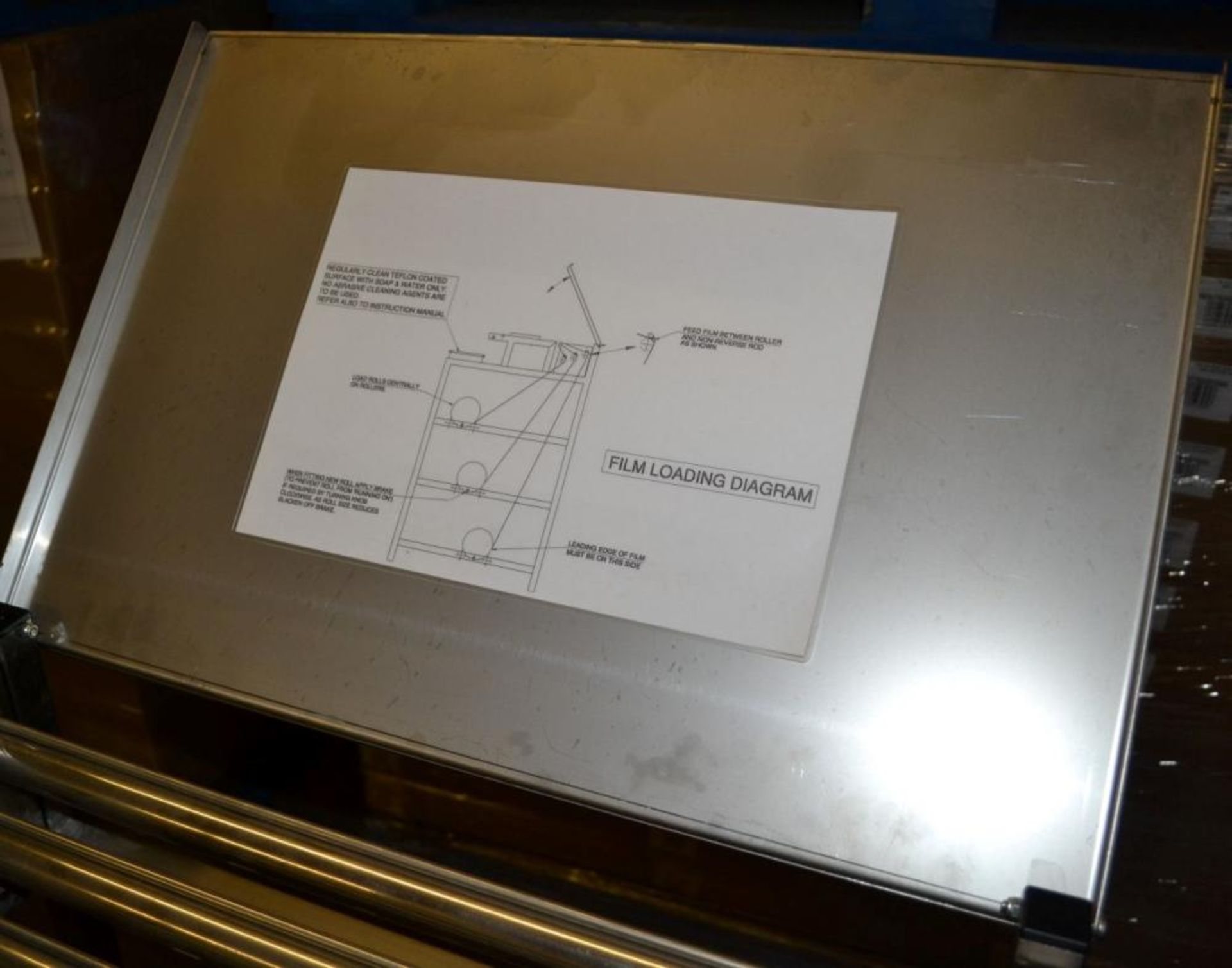 1 x Metalcraft Tray Stretch Wrapping Machine - Dimensions: 56 x 61.5 x 94.5cm - Ref: MC139 - CL282 - - Image 2 of 10