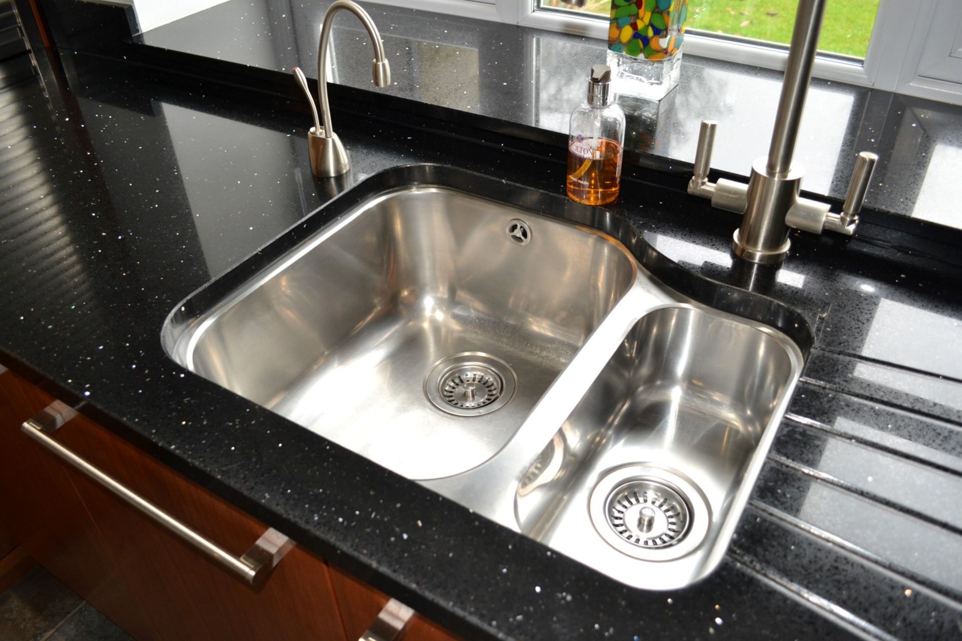 1 x Kitchen Design Bespoke Fitted Kitchen With Silestone Worktops & Neff Appliances - Superb - Image 24 of 59