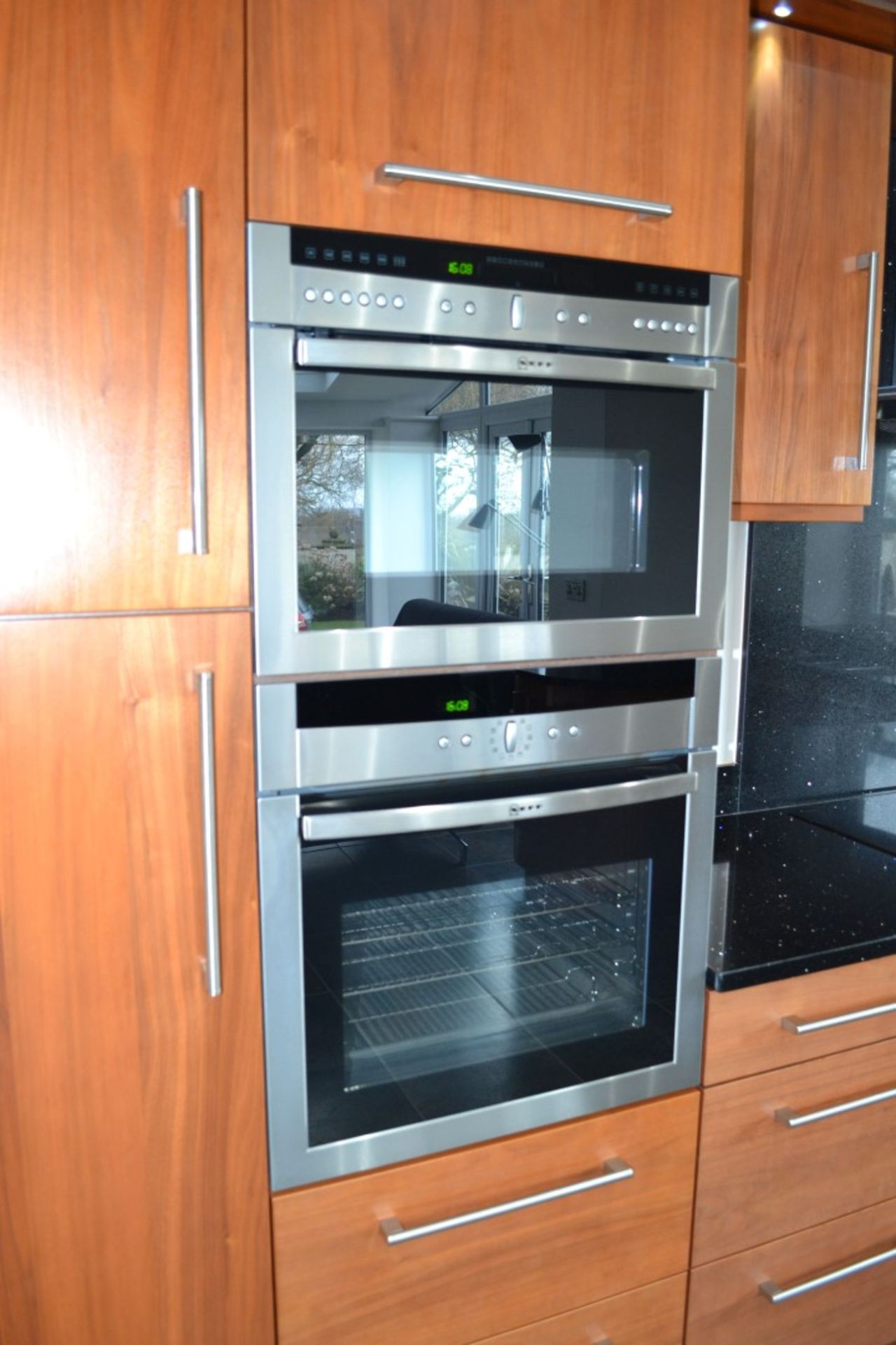 1 x Kitchen Design Bespoke Fitted Kitchen With Silestone Worktops & Neff Appliances - Superb - Image 43 of 59