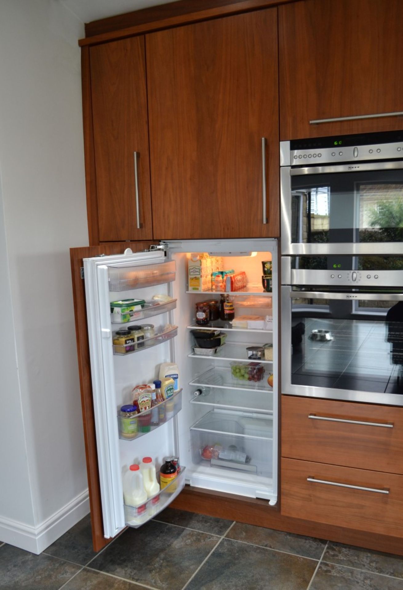 1 x Kitchen Design Bespoke Fitted Kitchen With Silestone Worktops & Neff Appliances - Superb - Image 50 of 59