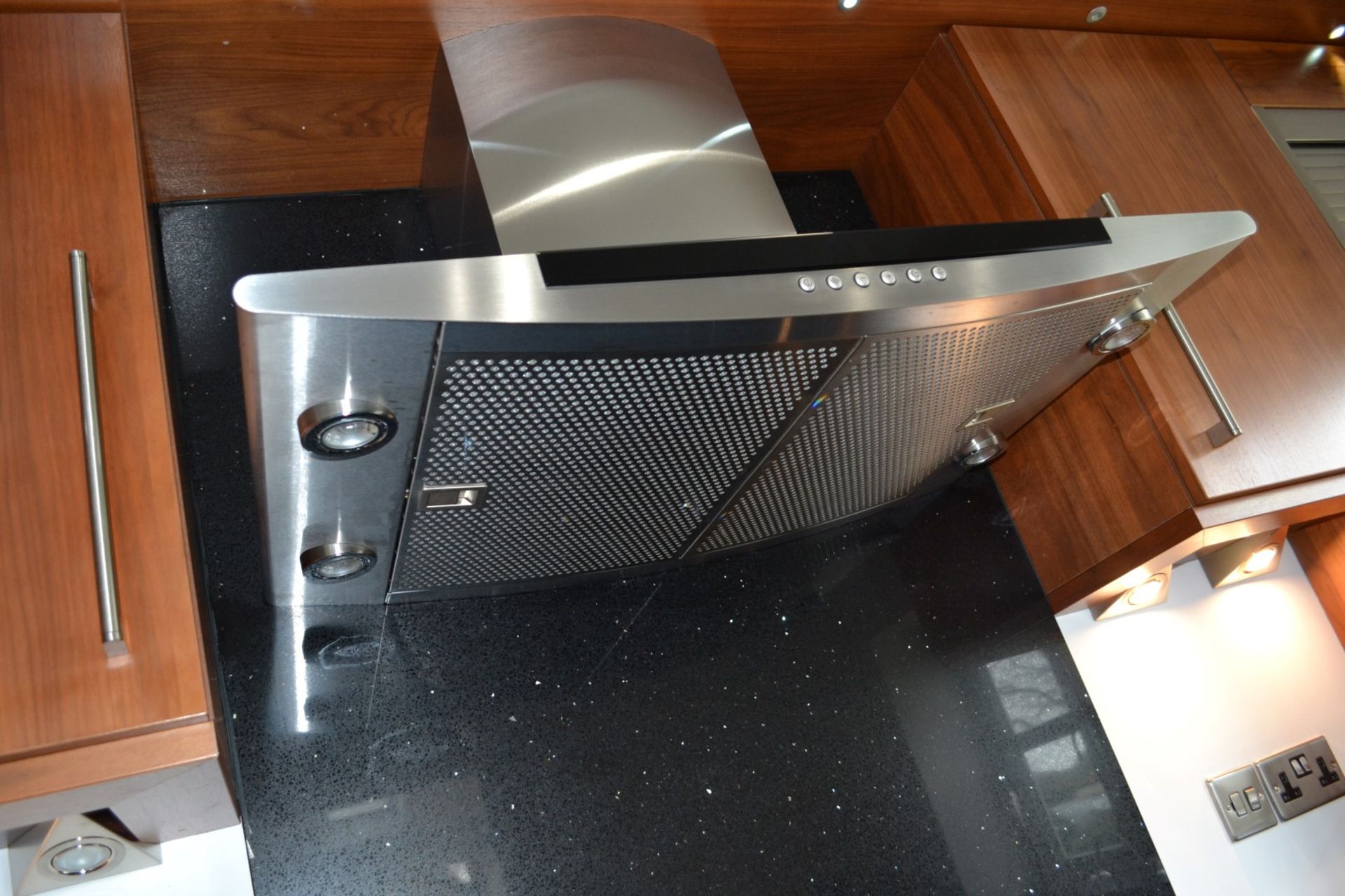 1 x Kitchen Design Bespoke Fitted Kitchen With Silestone Worktops & Neff Appliances - Superb - Image 39 of 59