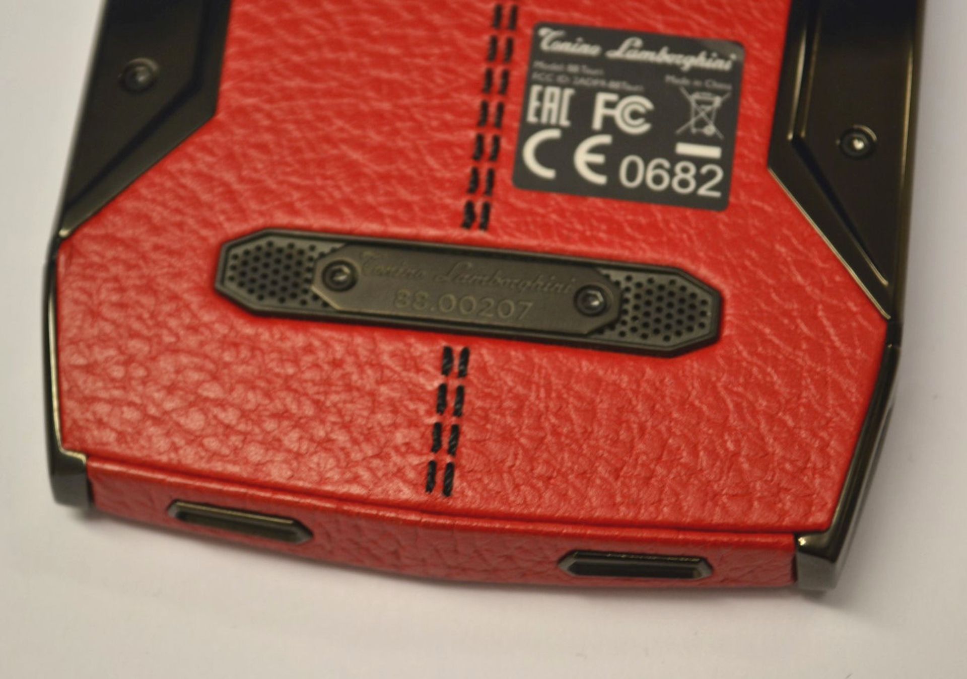 1 x Limited Edition Lamborghini "88 Tauri" Android Smart Phone - Red - Original RRP £4500 - Bild 18 aus 27