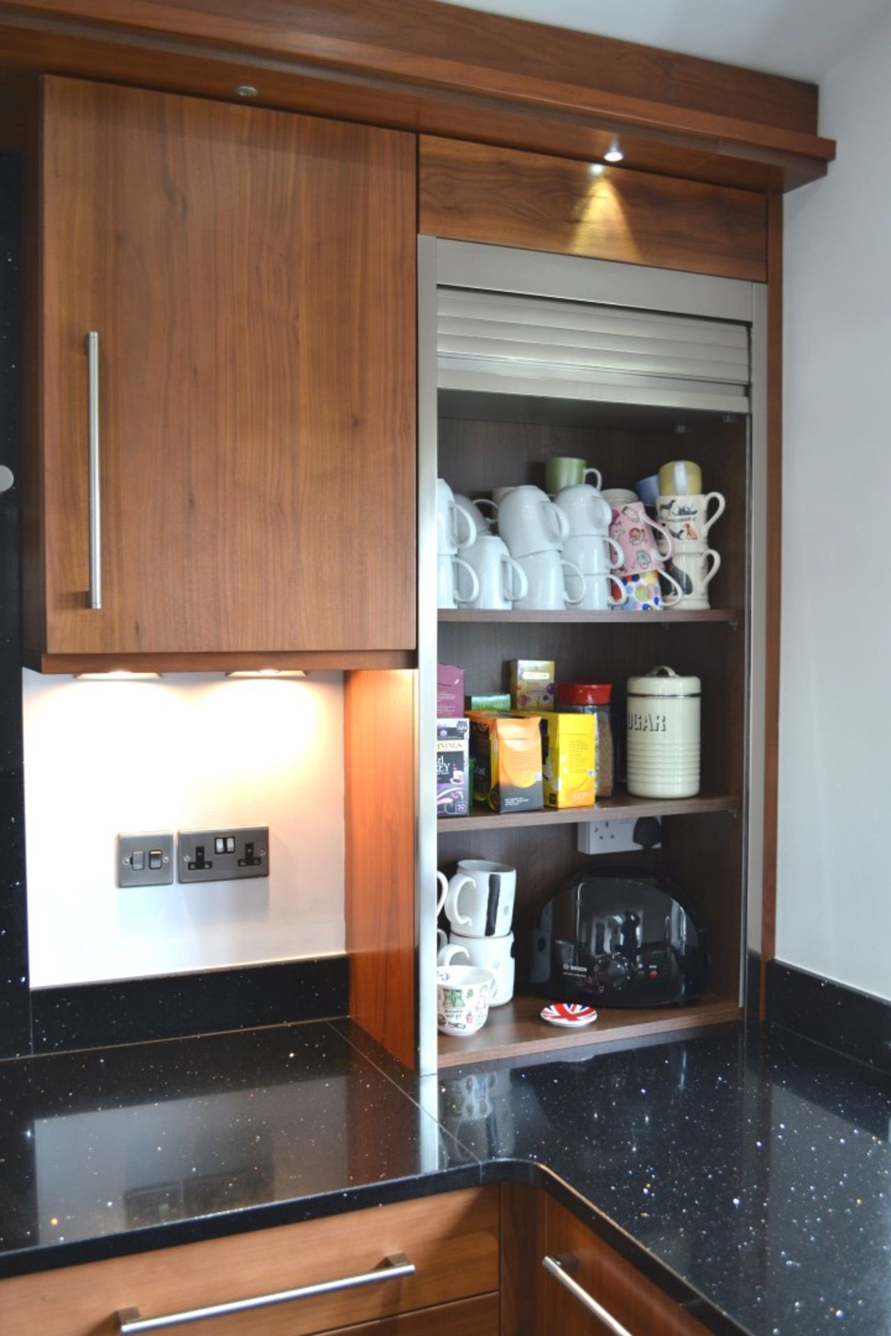 1 x Kitchen Design Bespoke Fitted Kitchen With Silestone Worktops & Neff Appliances - Superb - Image 30 of 59