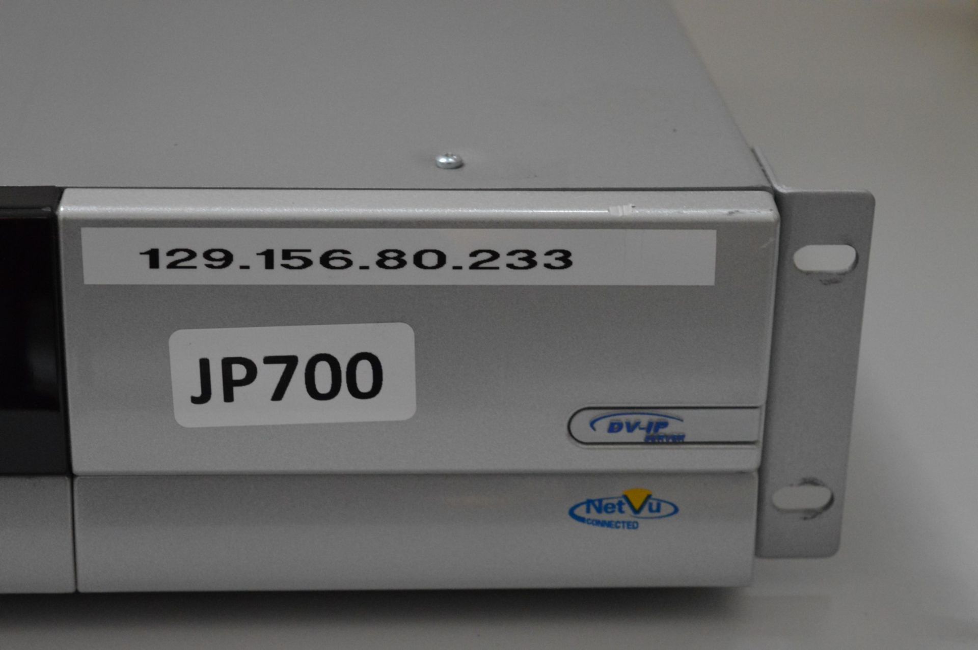 1 x Dedicated Micros CCTV Unit - Model DV-IP16D-600GB - CL270 Ref JP700 - Location: Altrincham WA14 - Image 2 of 4