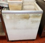 1 x Derby EK26 Ice Cream Chest Freezer - H88 x W70 x D65 cms CL297 - Ref SN175 - Location: Bolton BL