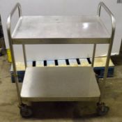 1 x Stainless Steel Two Tier Trolley - H81 x W74 x D47 cms - CL282 - Ref JP346 - Location: Bolton BL