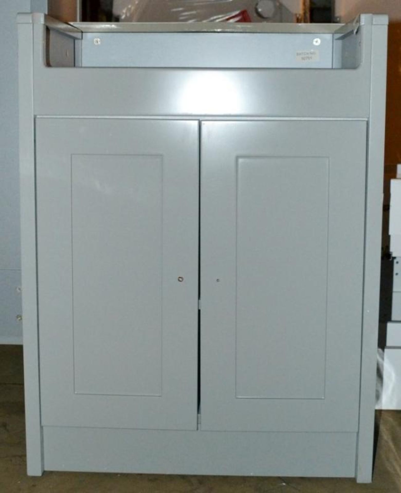 1 x Square Vanity Sink Unit With Shelf - Ex-Display Item - Ref MT884 - CL269 - Location: Bolton - Image 2 of 5