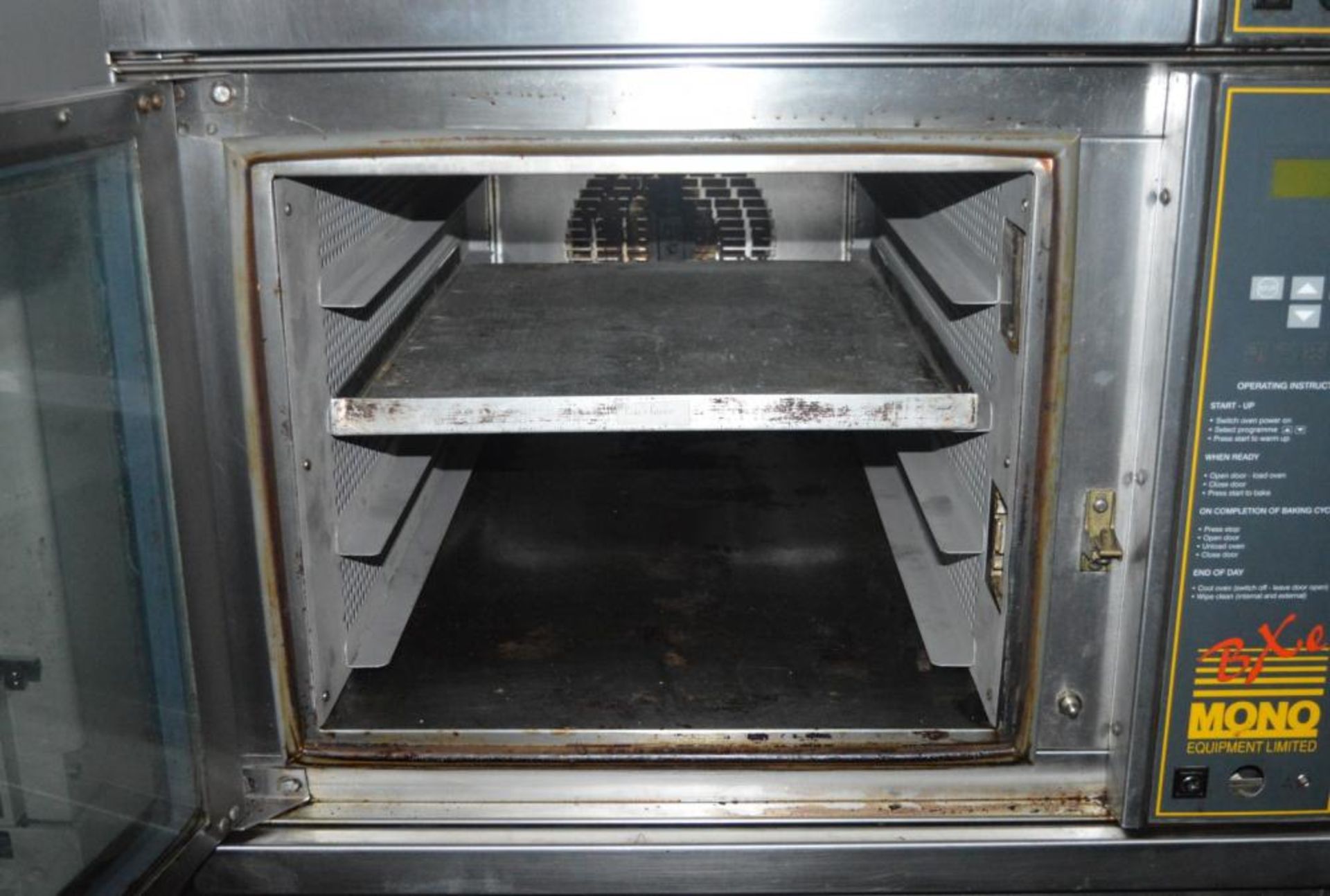 1 x Mono FG159 Double Bake Off Steam Convection Oven - Includes Ten Cooking Trays, Mobile Tray Holde - Image 5 of 14