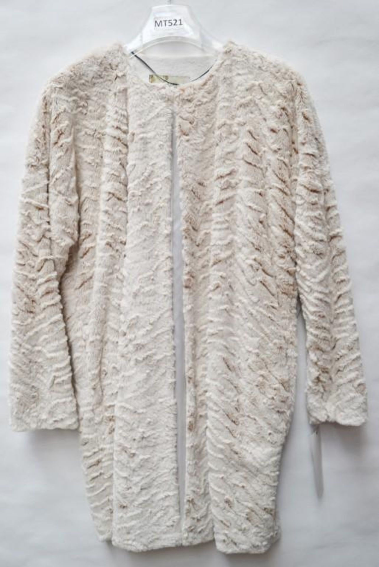 1 x Steilmann Womens Premium Faux Pelt Coat / Cape - Clasp At Neck - UK Size 12 - Colour: Cream / B