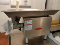 1 x Torrey M22 Commercial Meat Mincer In Stainless Steel - Dimensions: 77 x 41 x H53 - Ref: SIN023 -