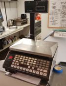 1 x Bracknell 150 Electronic Scales - Ref: SIN020 - CL278 - From A Recently Closed Delicatessen,