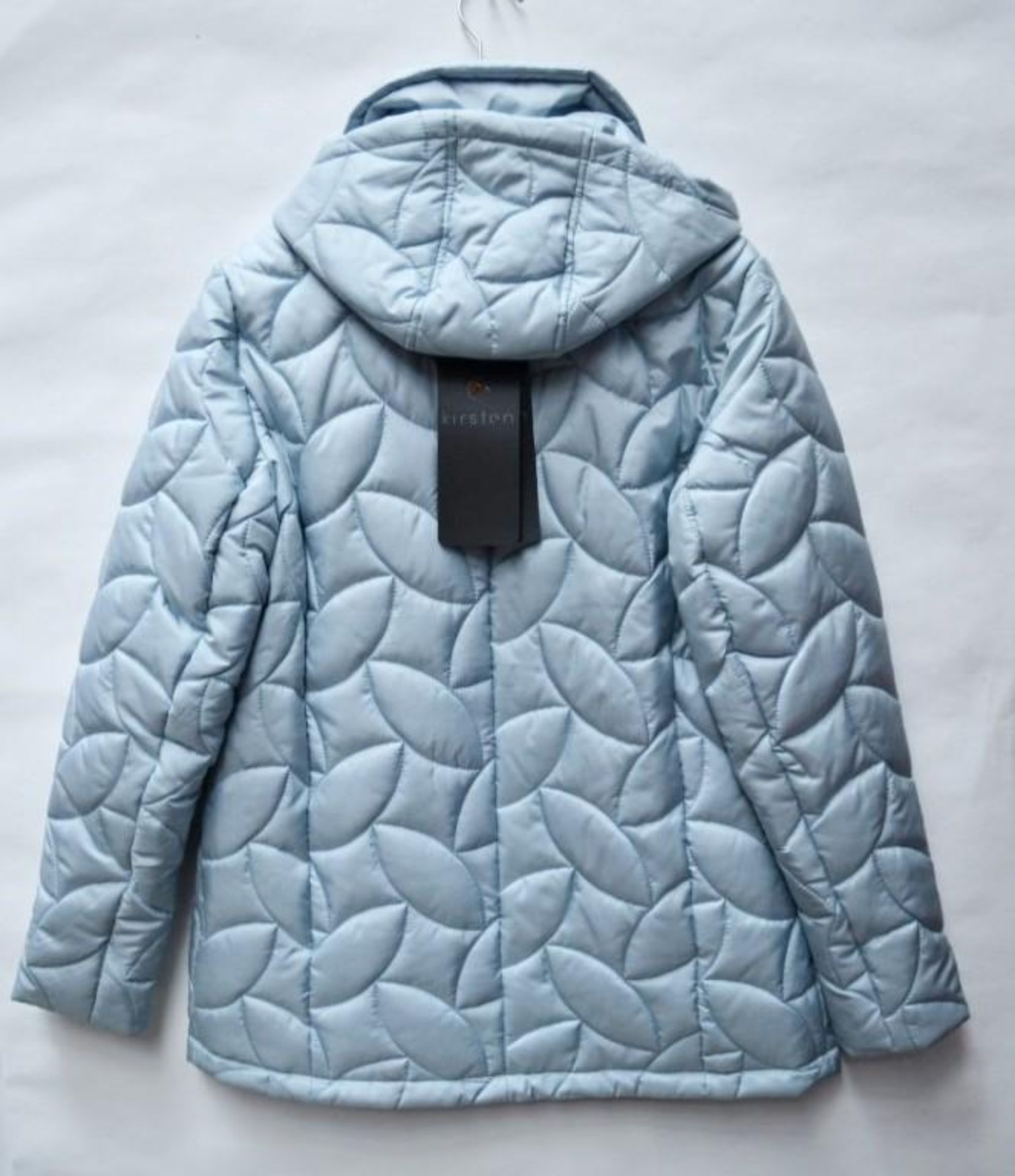 1 x Steilmann Kirsten Womens Quilted Winter Coat - Features Removable Hood - Size 12 - Colour: Pale - Image 4 of 5