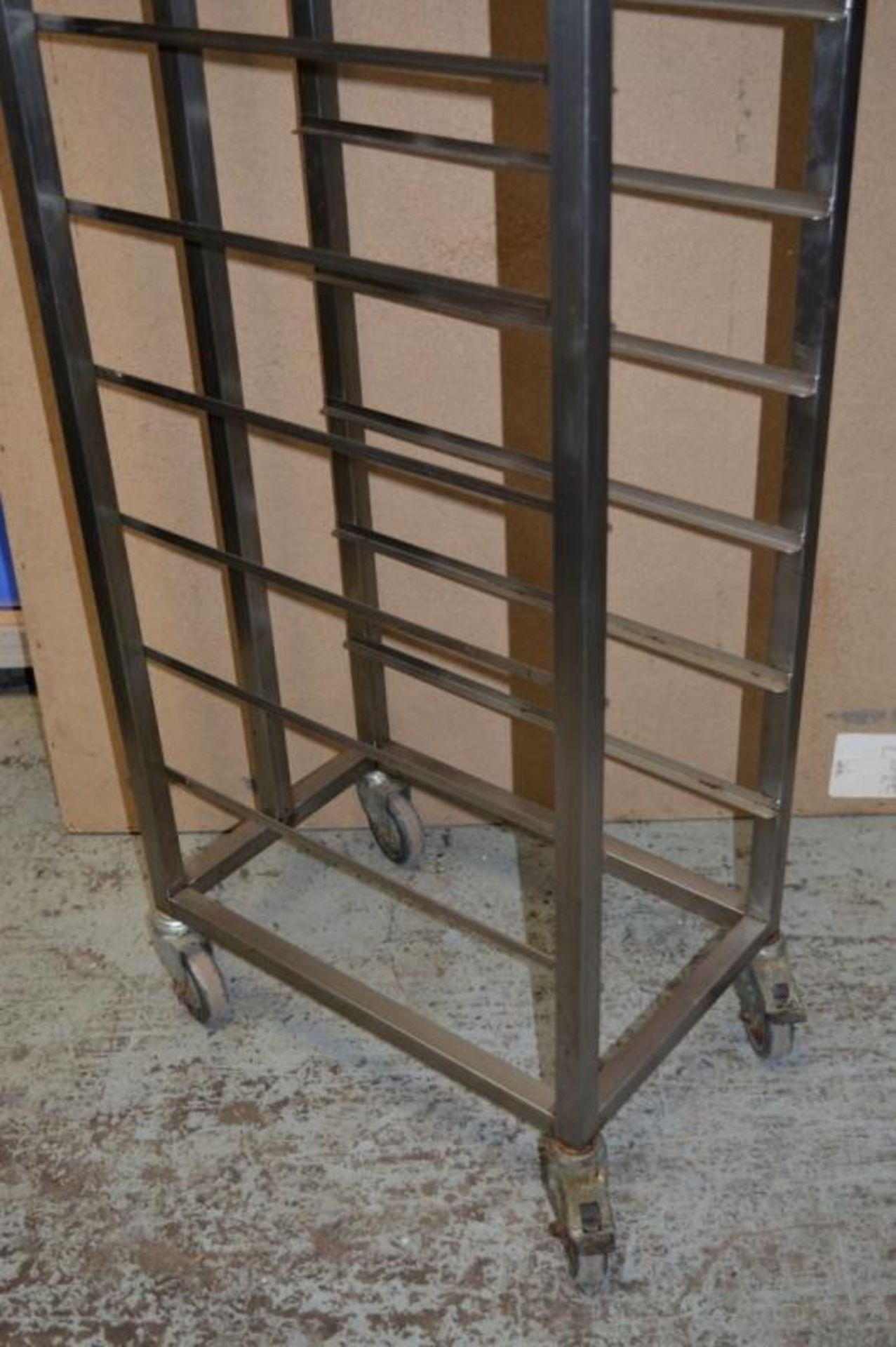 1 x Stainless Steel 10 Tier Pan and Tray Rack - CL232 - H179 x W39 x D65.5 cms - Ref JP246 - Locatio - Image 3 of 5