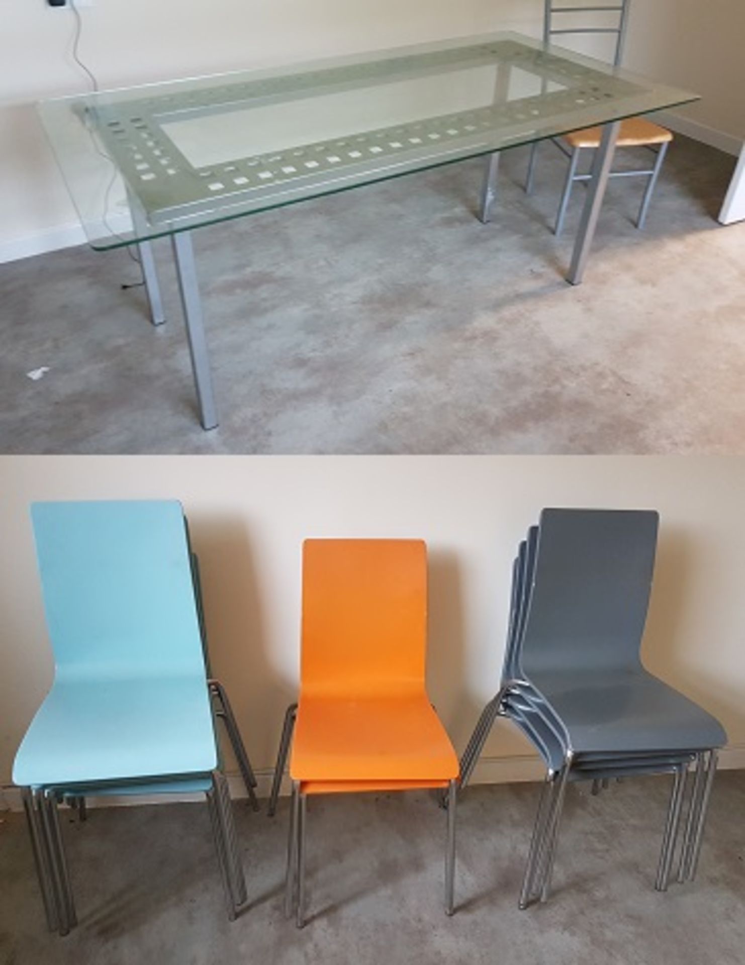1 x Glass Dining Table With Ten Chairs in Orange Blue and Grey - CL303 - Location: North Wales LL14