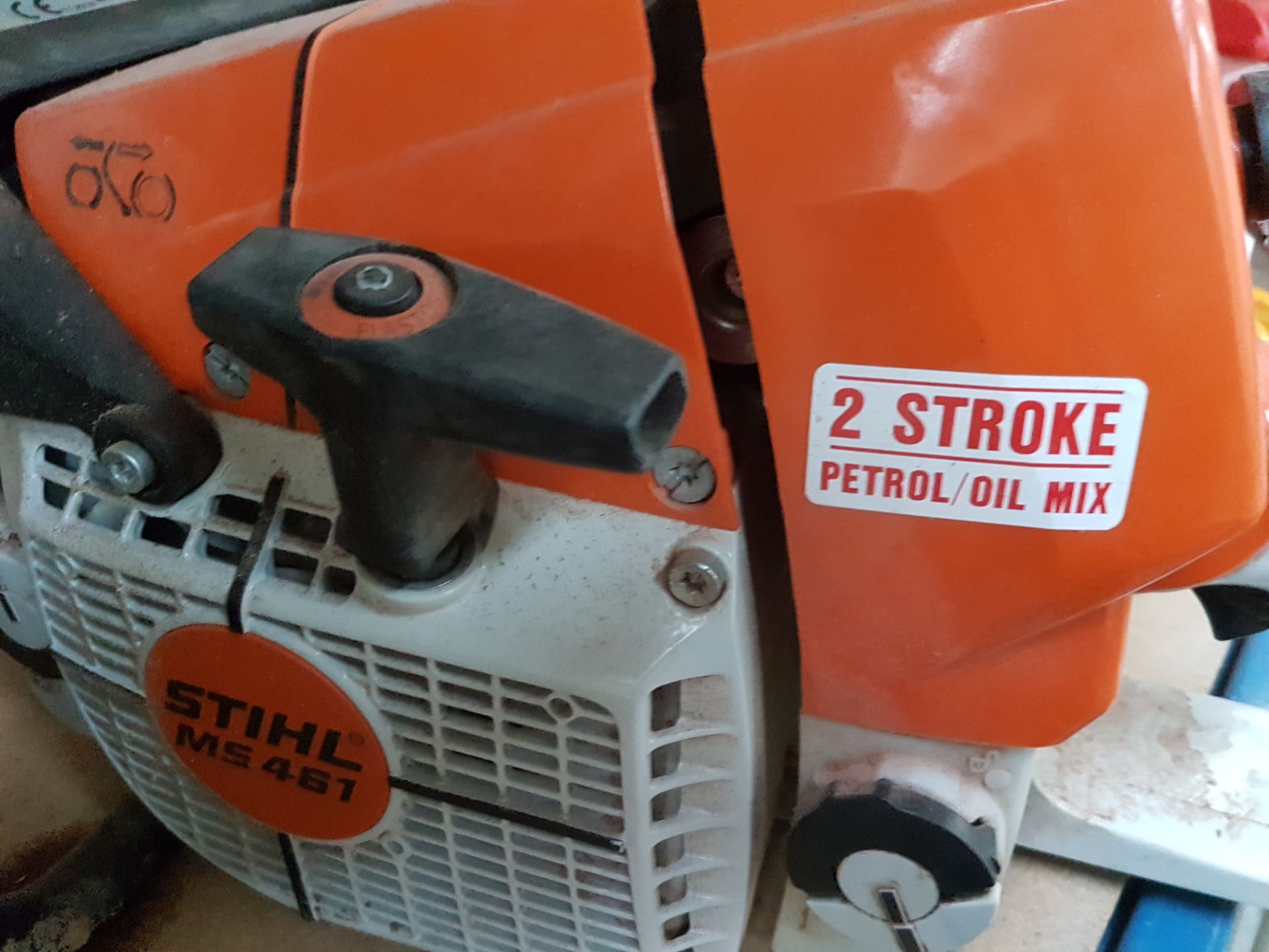 1 x Stihl MS461 25 Inch Professional High Performance Pretrol Chainsaw - CL303 - Location: North - Image 3 of 5