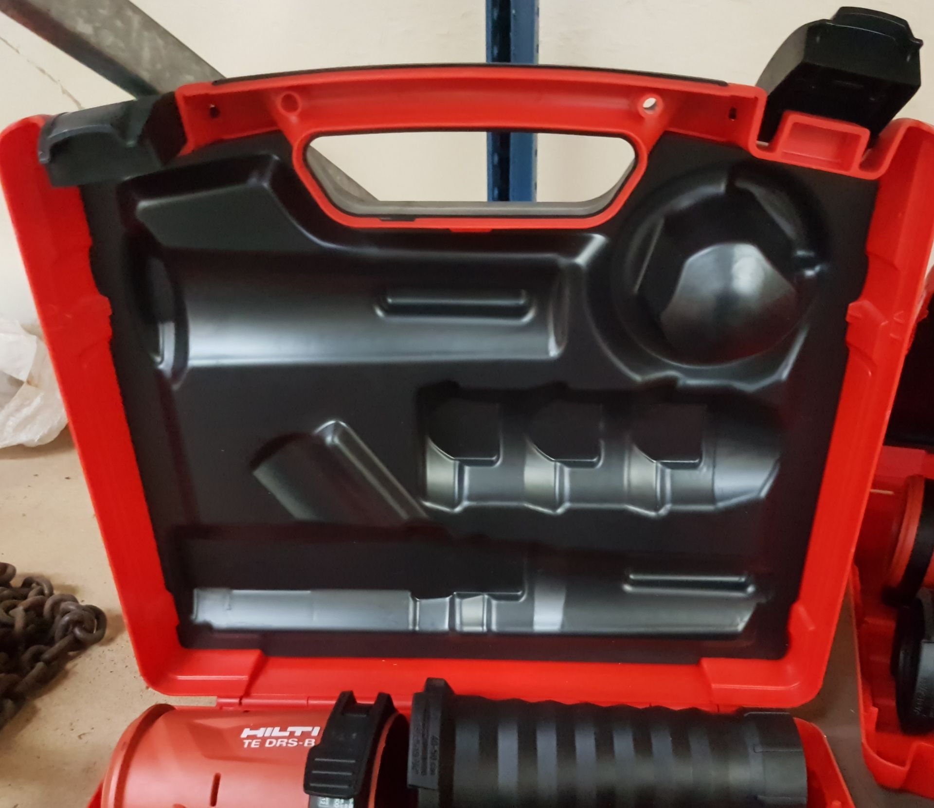 2 x Hilti Dust Removal Systems With On-Board Vacuum System - TE DRS-B - Includes Protection Carry - Image 4 of 6