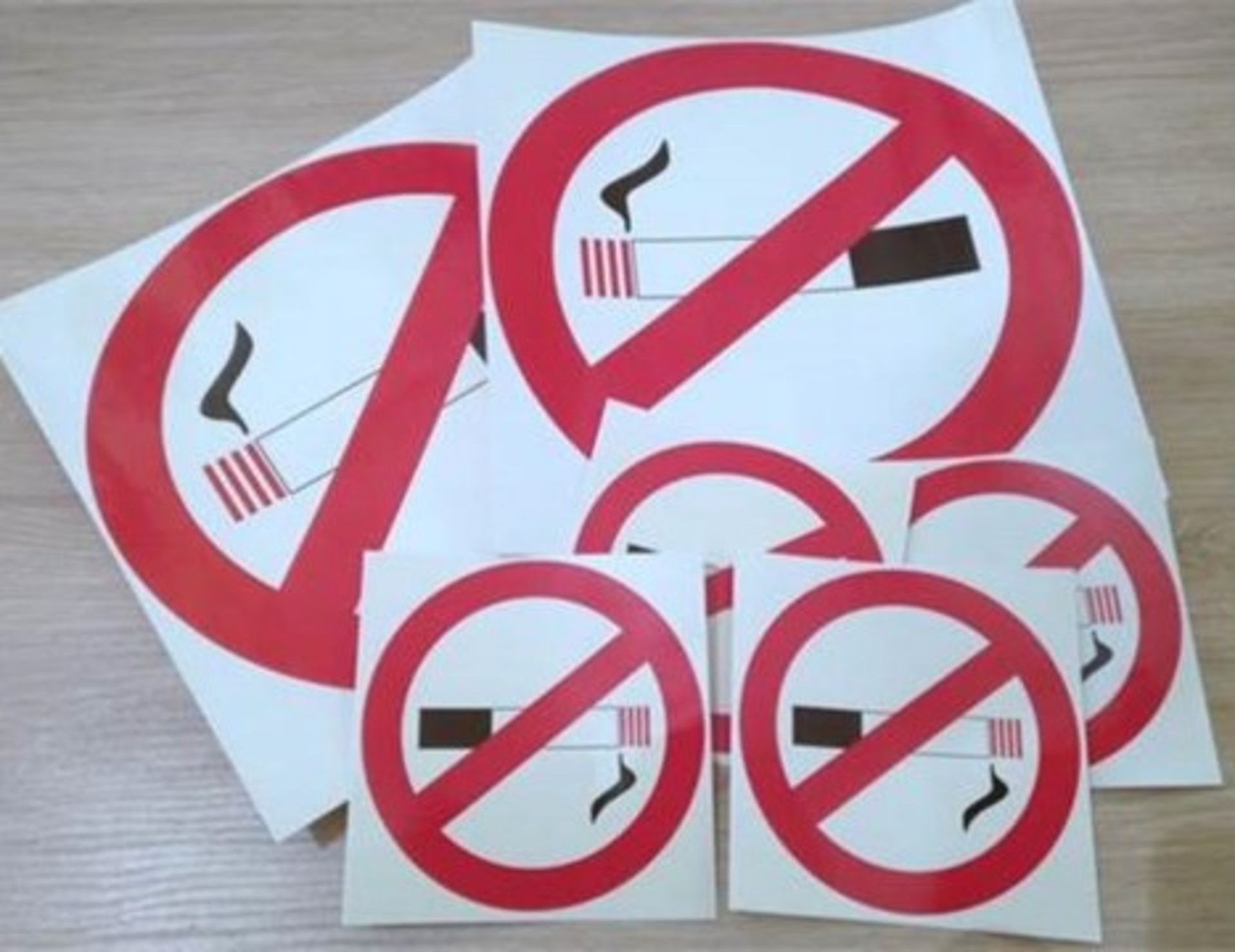 240 x No Smoking Sticker Signs - Includes 40 x Packs of 6 x Stickers - Small and Large Sizes
