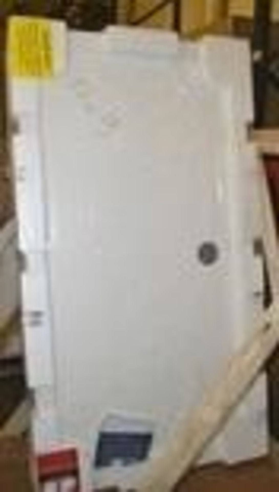 1 x 1700 X 900 X 40mm Low Profile Shower Tray - Ref: DY136/TR61 - CL190 - Unused Stock - Location: B