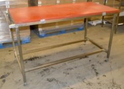 1 x Stainless Steel Poly Top Cutting / Prep Table - Dimensions: 153.5 x 71 x 86cm - Ref: MC132 - CL2