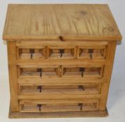 1 x Solid Wood Hand Crafted 7-Drawer Chest - Dimensions: W64 x D42 x H60cm - CL268 - Ref: MT946 - Ve