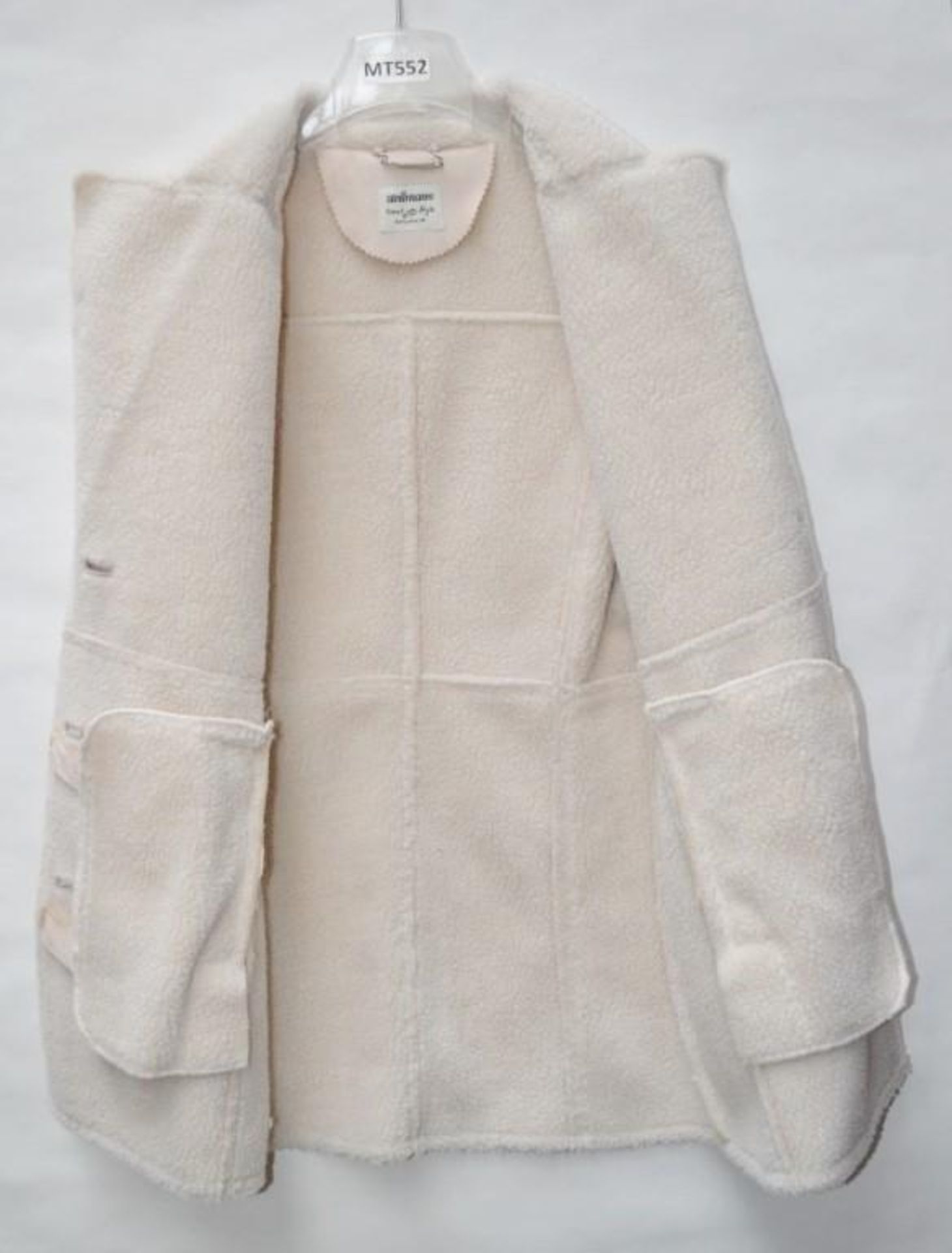 1 x Steilmann Womens Faux Sheepskin Winter Coat - A Very Unique Sample Piece - Length: 80cm - Image 3 of 3